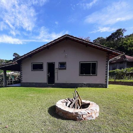 Casa Rosa Lumiar, Cachoeira Particular E Fazendinha Екстериор снимка