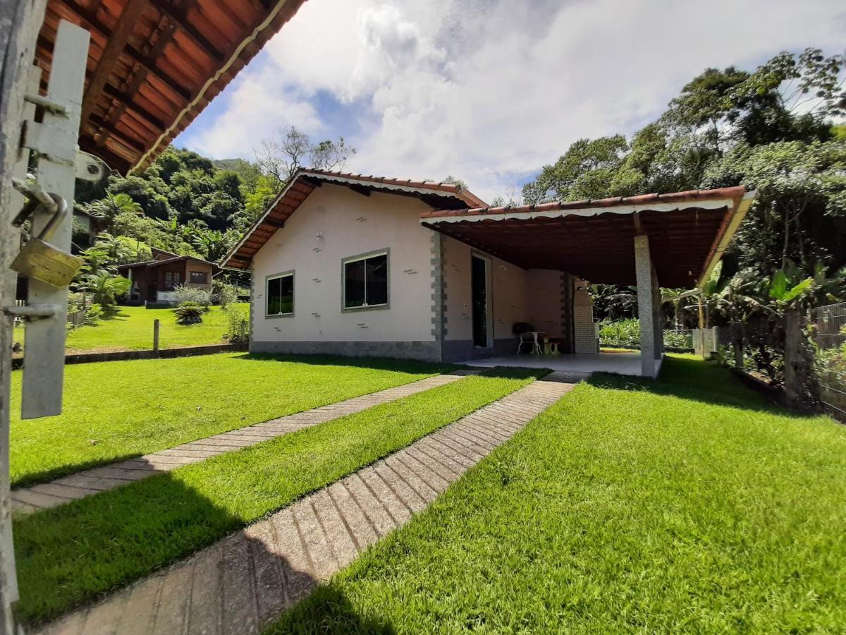 Casa Rosa Lumiar, Cachoeira Particular E Fazendinha Екстериор снимка