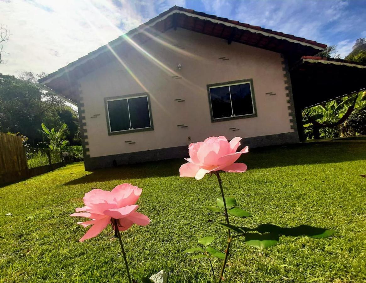 Casa Rosa Lumiar, Cachoeira Particular E Fazendinha Екстериор снимка